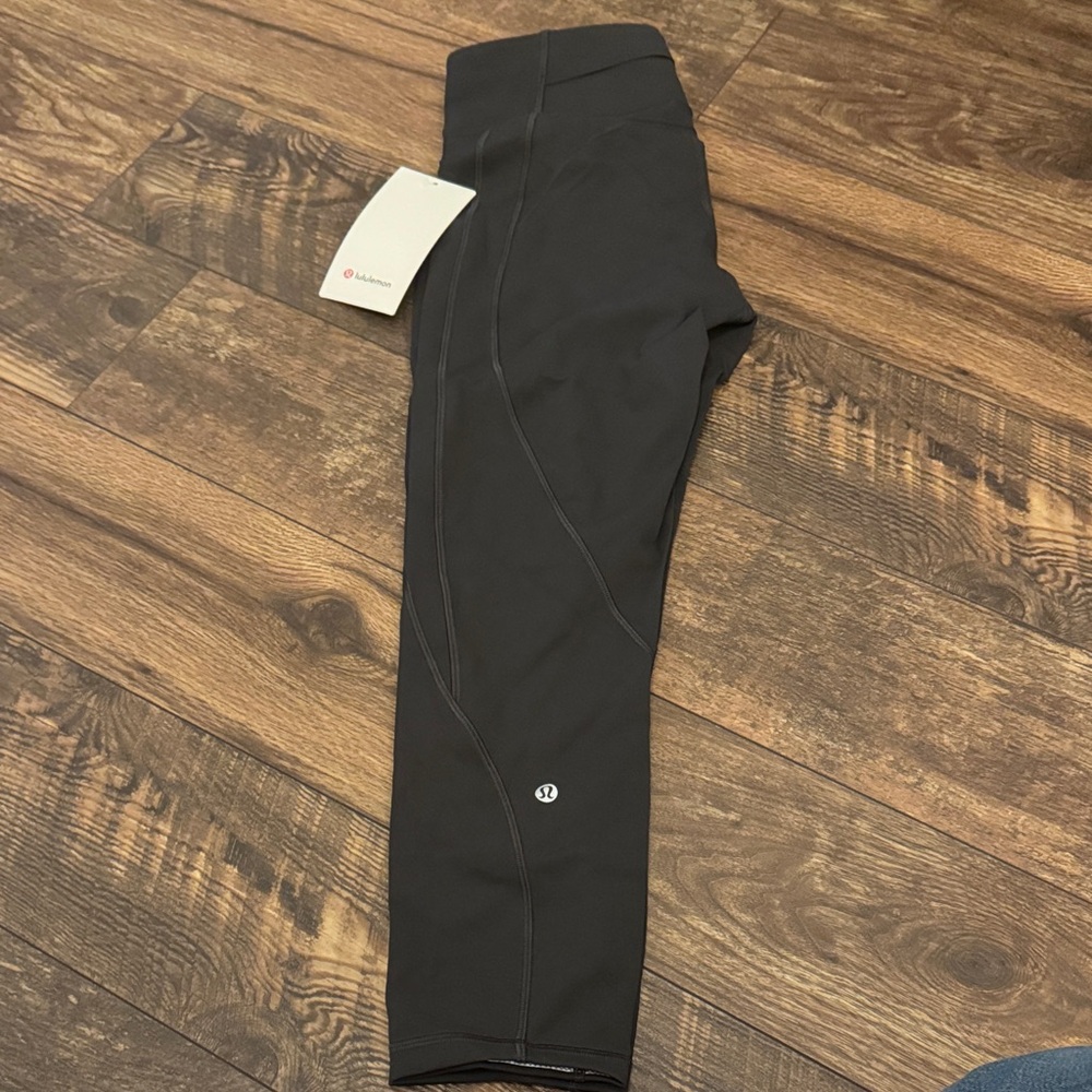 Lululemon Athletica Charcoal time to sweat crop 23”